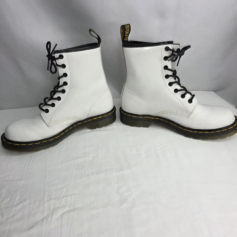 Dr. Martens White Leather Combat Boots Women’s Size 9 Lace Up Punk Grunge